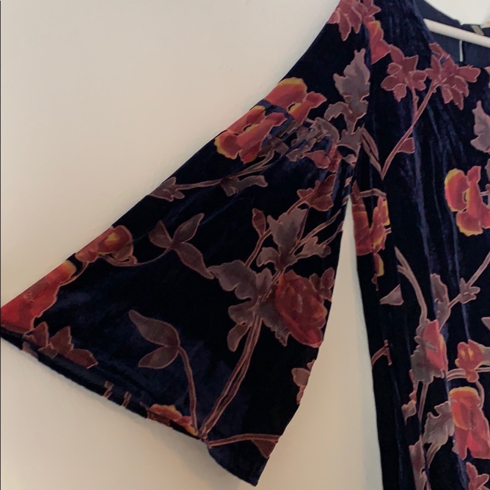 NWT California Moonrise Boho Velvet Dress. - Picture 8 of 8